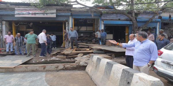 लाइटिंग, सफाई और नालों की डीसिल्टिंग के दिए आदेश