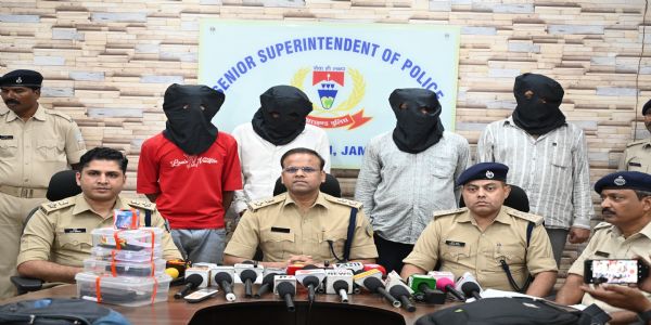 जुगसलाई में बड़ी आपराधिक साजिश नाकाम, हथियार और 25 कारतूस के साथ चार गिरफ्तार