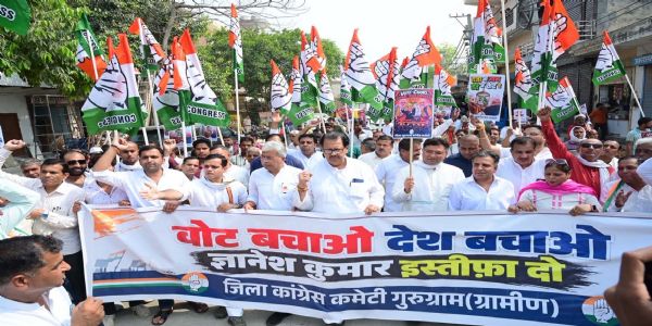 गुरुग्राम के फर्रुखनगर कस्बे में गूंजा वोट बचाओ देश बचाओ का नारा