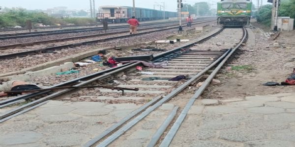 औरैया रेलवे  क्रॉसिंग पर हादसा, अमृत भारत एक्सप्रेस की चपेट में आने से मामा-भांजे की मौत
