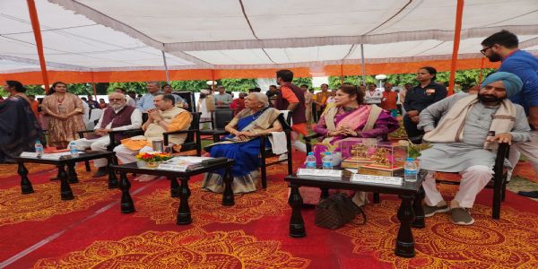 हर मनुष्य के अंदर नारी रक्षा का भाव पैदा होना चाहिए: डॉ इन्द्रेश कुमार
