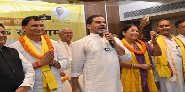 जन सुराज प्रत्याशियों की जीत से वित्तरहित शिक्षा नीति खत्म करने का रास्ता होगा साफ : प्रशांत किशोर