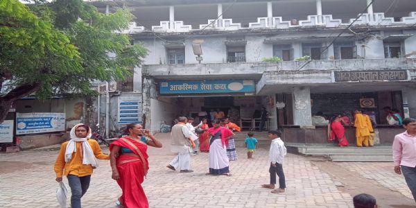 दशहरा पर्व को लेकर एमएमसीएच में विशेष चिकित्सा दल गठित, 20 अक्टूबर तक अलर्ट पर रहेंगे डॉक्टर