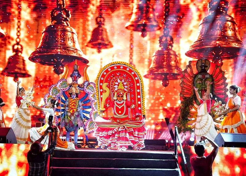 विजयवाड़ा उत्सव की तस्वीर