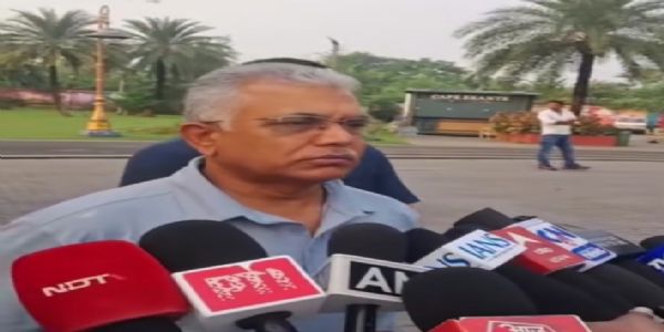 दिलीप घोष ने दी त्योहारों में भीड़ प्रबंधन और सुरक्षा व्यवस्था को लेकर सतर्क रहने की नसीहत