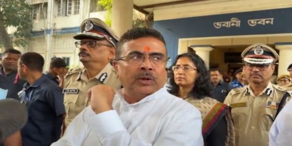 चोरबागान हादसे के बाद मुख्यमंत्री की बैठक, पूजा मंडपों की सुरक्षा के निर्देश
