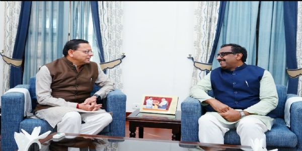 मुख्यमंत्री पुष्कर सिंह धामी से मिले भाजपा राष्ट्रीय उपाध्यक्ष राम माधव, संगठनात्मक मुद्दों पर हुई चर्चा
