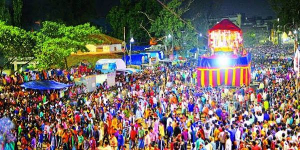 बस्तर दशहरा के फूल रथ परिक्रमा पूरी हुई, 21 एवं 22 अक्टूबर काे चलेगा आठ पहियों वाला नया रथ