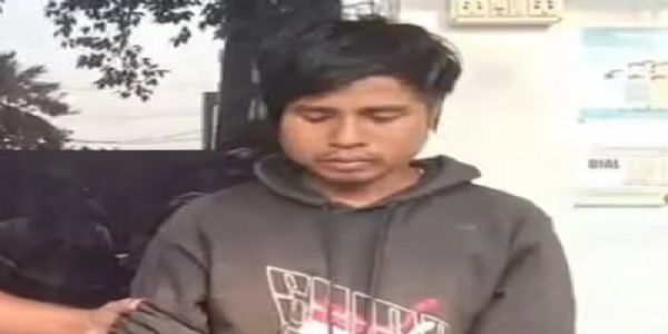 संदिग्ध विस्फोटक के 34 पैकेट और 18 डेटोनेटर के साथ एक व्यक्ति गिरफ्तार