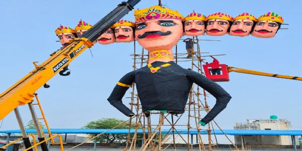 धमतरी में मंगलवार को शाम छह बजे से अछोटा की रामलीला मंडली करेगी मंचन, रावण दहन के बाद होगी आकर्षक आतिशबाजी