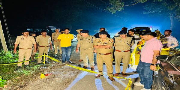 पुलिस मुठभेड़: घायल हिस्ट्रीशीट समेत चार शातिर गिरफ्तार