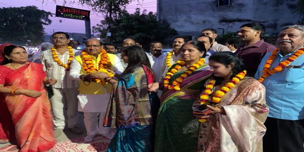 गोविंद नगर विधानसभा के हर वार्ड का होगा विकास, गुणवत्ता से समझौता नहीं : सुरेंद्र मैथानी