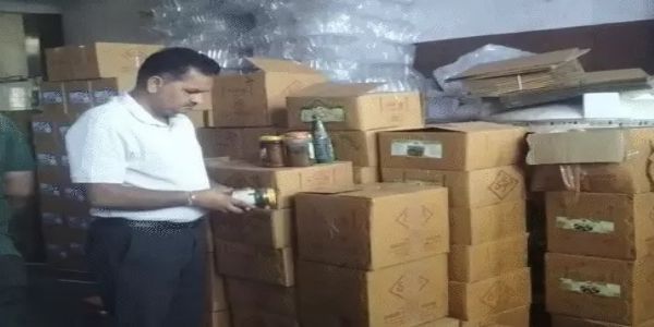 खाद्य सुरक्षा विभाग टीम ने छापेमारी कर किया 85 हजार किलो दूषित आचार सीज