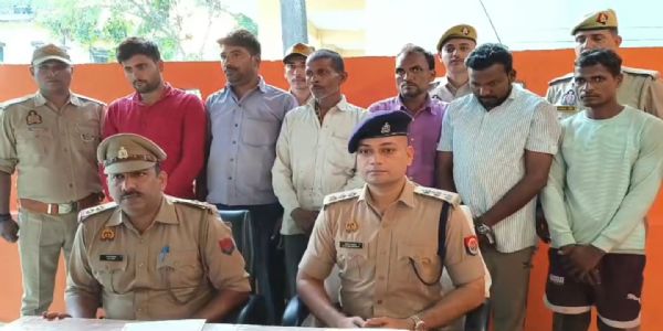 अमेठी : संग्रामपुर पुलिस ने चोरी की दो घटनाओं का किया खुलासा, छह आरोपित गिरफ्तार