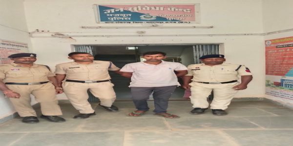 आंगनबाड़ी सहायिका भर्ती में फर्जी अंकसूची का मामला, फरार दसवां आरोपित गिरफ्तार