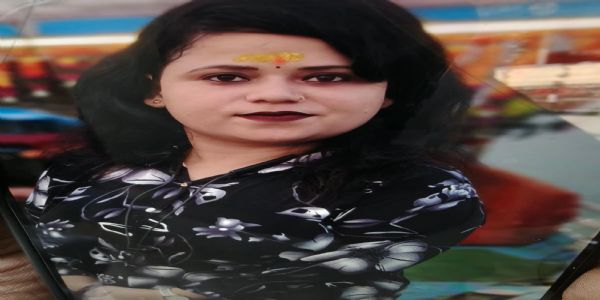 स्कूल बस और डंपर की भिड़ंत, शिक्षिका की मौत
