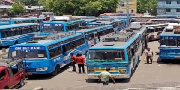 कोलकाता में बस यात्रा 4.0 का आयोजन, महिला परिचालकों के योगदान को मिला सम्मान