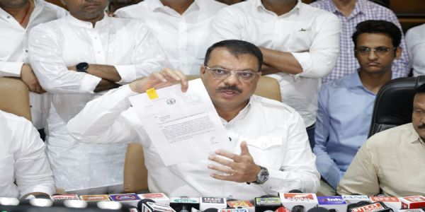 इंदौर के भागीरथपुरा पेयजल त्रासदी पर उमंग सिंघार ने उठाए सवाल, कहा- प्रशासनिक और तकनीकी स्तर पर जवाबदेही तय हो