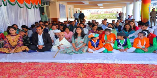 गांधी-शास्त्री जयंती पर गूंजा सत्य, सादगी और स्वच्छता का संदेश
