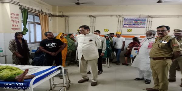 बलिया में मड़ुआ की रोटी खाकर 45 महिलाएं बीमार, डीएम ने दिए जांच के निर्देश