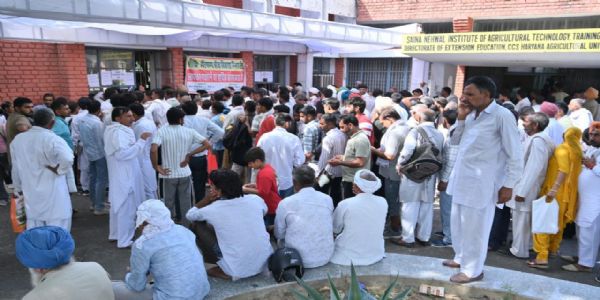 हिसार में आयोजित कृषि मेले में छह राज्यों से पहुंचे लगभग डेढ़ लाख किसान