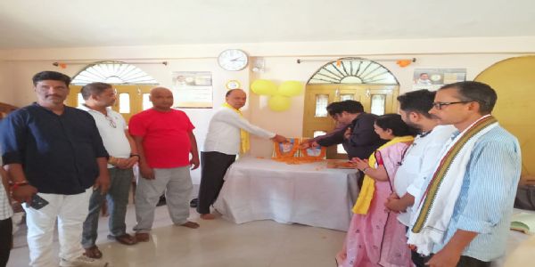 गांधी जयंती और जन सुराज के स्थापना दिवस पर कार्यक्रम