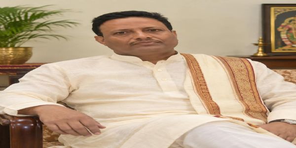 मुख्य चुनाव आयुक्त देश के असली देशद्रोही, आंदोलनकारियों पर हो रहा अंग्रेजों जैसा बर्ताव: डॉ. चक्रपाणि हिमांशु