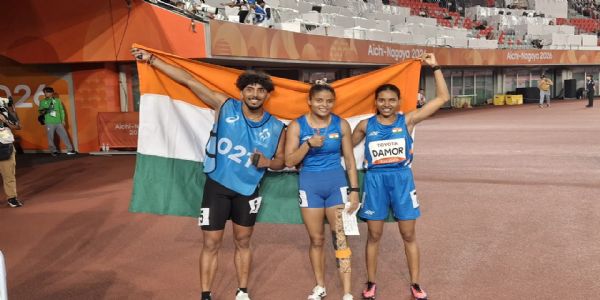 सिमरन शर्मा और तेजलबेन डामोर (फोटो-भारतीय खेल प्राधिकरण) सिमरन शर्मा और तेजलबेन डामोर (फोटो-भारतीय खेल प्राधिकरण)