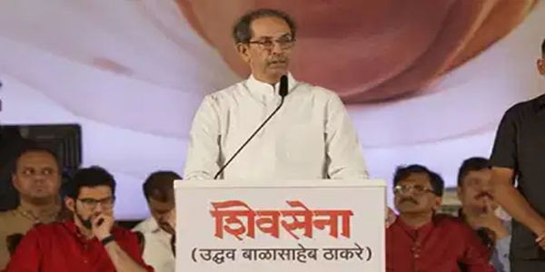 न्याय के लिए रास्ते पर उतरना नक्सलवाद नहीं: उद्धव ठाकरे