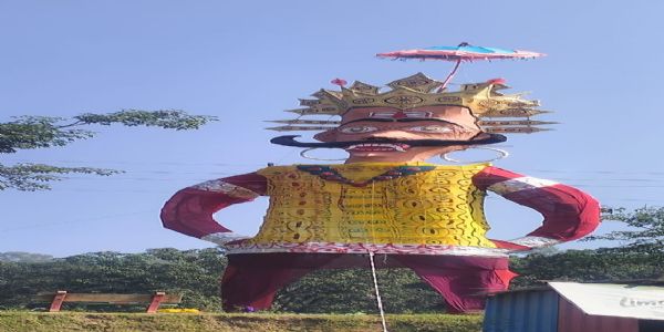 सैनवाला में दिखेगा सिरमौर का सबसे ऊंचा रावण, 77 फीट के पुतले को देखने उमड़ रहे लोग