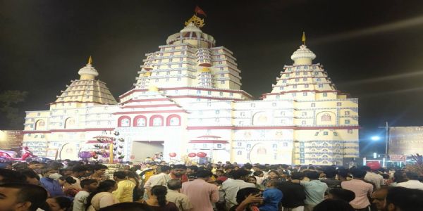 भागलपुर में आस्था और भव्यता का अनूठा संगम: कहीं 