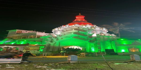 दुर्गापूजा 2026 : परंपरा के 81वें वर्ष में मौदि भ्रातृ संघ की दुर्गापूजा, म्यांमार के सिंघुम पगोडा की तर्ज पर सजा मंडप