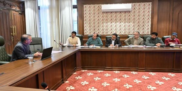 हिमाचल के 100 नए सीबीएसई स्कूलों में होगी शिक्षकों की तैनाती, जेबीटी के 600 पदों पर भर्ती में तेजी लाने के निर्देश