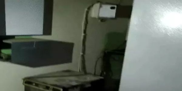 रेवाड़ी के स्कूल में चोरी, 10 सोलर बैटरियां ले गए चोर