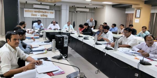 राजगढ़ः सीएम हेल्पलाइन में लापरवाही पर तहसीलदारों समेत अधिकारियों पर जुर्माना