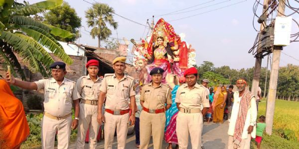 मूर्ति विसर्जन को लेकर भागलपुर पुलिस अलर्ट, एसएसपी ने दिए शांतिपूर्ण माहौल में त्योहार संपन्न कराने के निर्देश