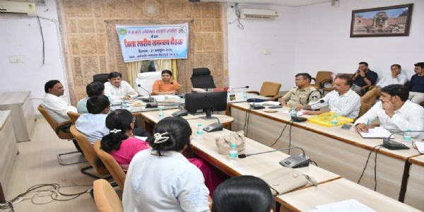 शिवपुरी में 26 हजार से अधिक ड्रॉपआउट बच्चों का मामला आया सामने, बाल आयोग ने जताई चिंता