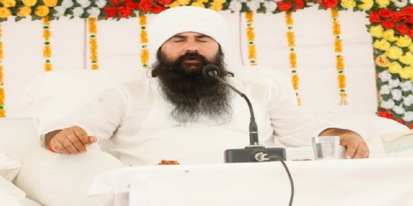मानव धर्म अपनाकर आत्मकल्याण के मार्ग पर चलें : पंकज महाराज