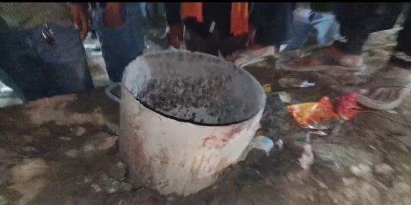 रावण दहन से पहले फटा कार्बाइड सिलिंडर, बच्ची समेत चार घायल