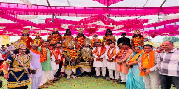 राजगढ़ः रामलीला में शामिल हुए राज्यमंत्री पंवार,रावण-मेघनाद की पूजा की परंपरा खास