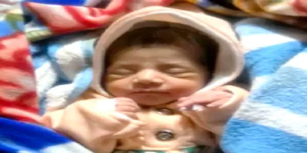 भगत सिंह चौक के पास कूड़े के ढेर में मिली सात दिन की मासूम बच्ची