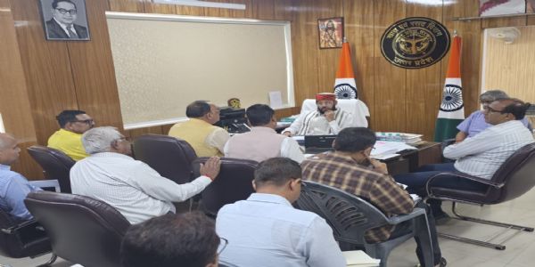 धान खरीद की सुचारु व्यवस्था सरकार की सर्वाेच्च प्राथमिकता- मनोज पाण्डेय