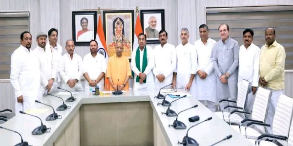 मुख्यमंत्री योगी से मिला रालोद प्रतिनिधिमंडल, गन्ना मूल्य वृद्धि की मांग की