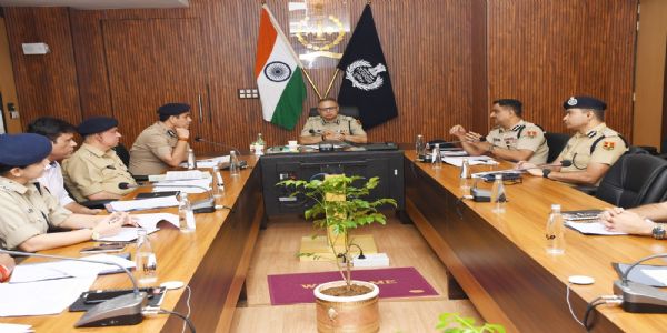 पुलिसकर्मियों की मृत्यु या पूर्ण दिव्यांगता पर सहायता राशि बढ़ाने पर मंथन