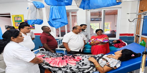 सीएमएचओ ने बिलाईगढ़ और पवनी के स्वास्थ्य केंद्रों का किया निरीक्षण