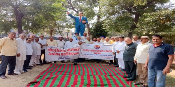 फतेहाबाद : रिटायर्ड कर्मचारी एसोसिएशन ने किया बिजली निजीकरण का विरोध