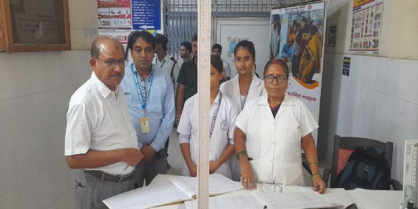 समय पर जांच से सुरक्षित मातृत्व की राह आसान, किशनगंज में गर्भवती महिलाओं की हुई स्वास्थ्य जांच