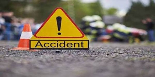नाले में गिरी मोटरसाइकिल, चालक की मौत
