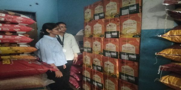 प्रताप नगर में 1125 किलो संदिग्ध सरसों तेल सीज
