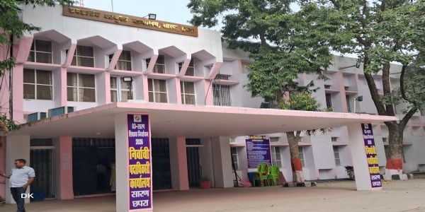 सारण शिक्षक निर्वाचन क्षेत्र चुनावः आचार संहिता उल्लंघन के आरोप में जन सुराज प्रत्याशी पर प्राथमिकी दर्ज